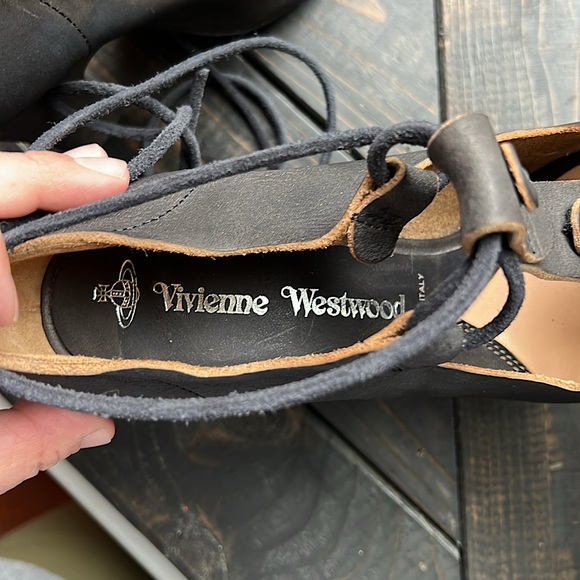 Vivienne Westwood New Regent Strappy Pumps - Picture 8 of 13